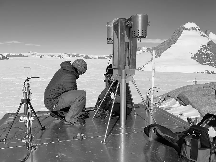 Oscar in Antarctica